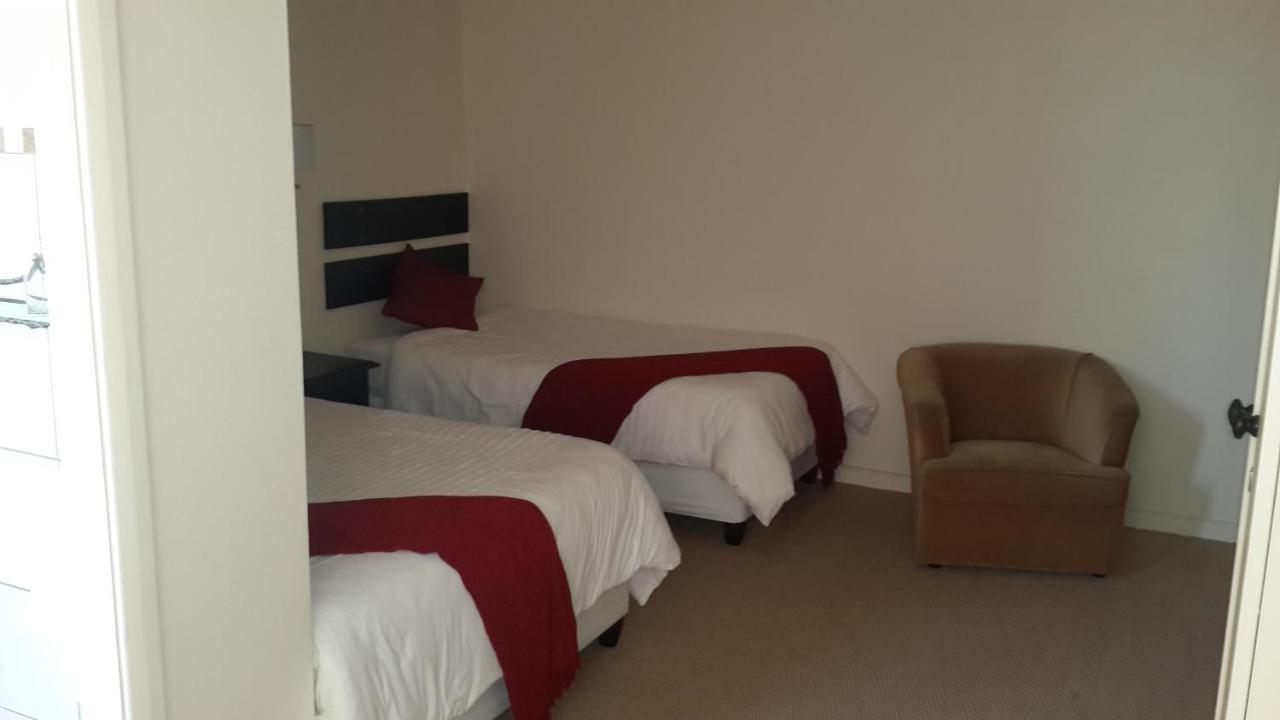 Victoria Hotel Bredasdorp Rum bild