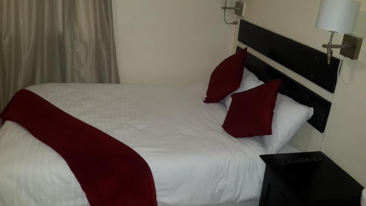 Victoria Hotel Bredasdorp Rum bild