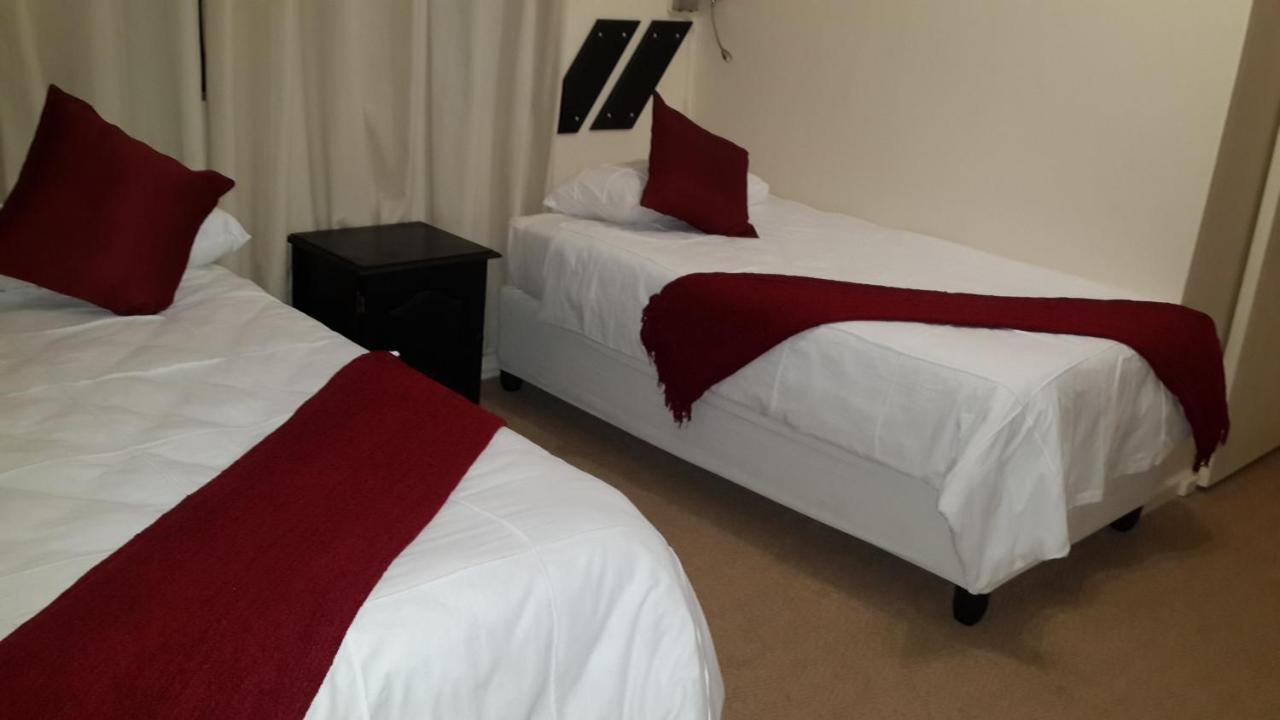 Victoria Hotel Bredasdorp Rum bild